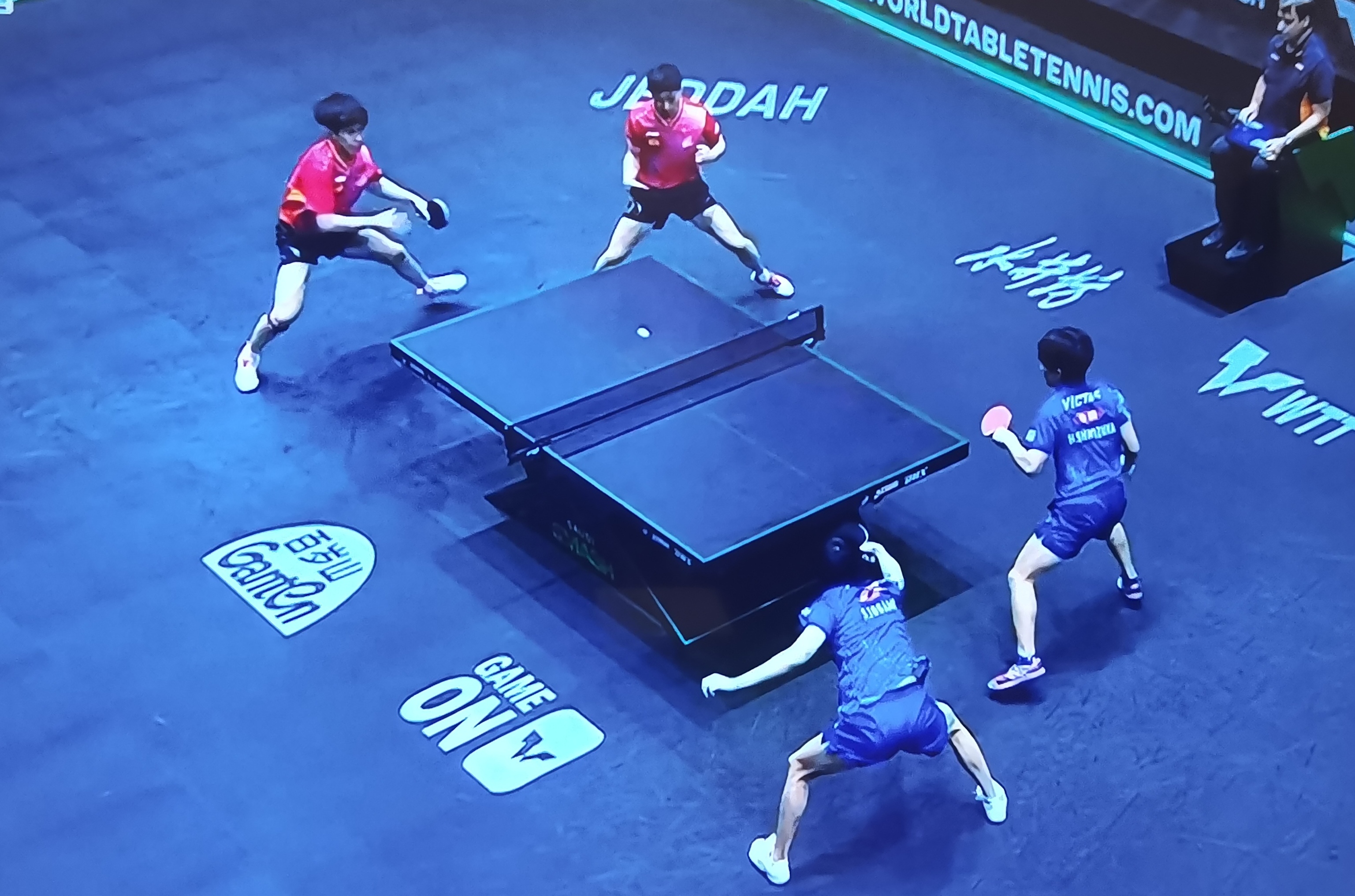 九游竞技-乒乓球赛场火爆激动，选手们精湛技艺展现的简单介绍